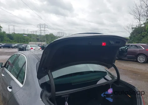 2018 Mercedes-Benz C 300 4Matic из США, поврежденный, VIN WDDWF4KB6JR410237